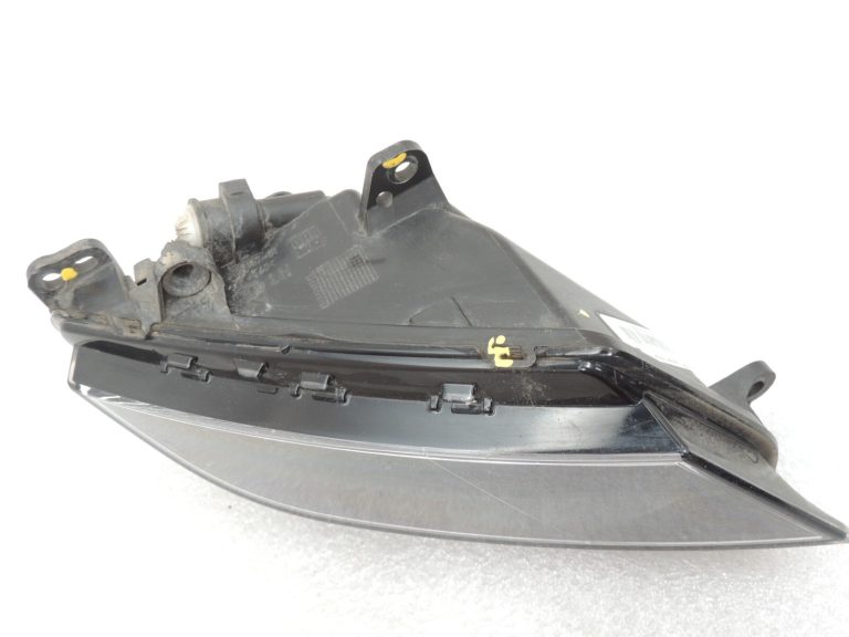 Seat Leon III 5F priekšējais kreisais miglas lukturis 6J9941701A Priekšējais kreisais miglas lukturis