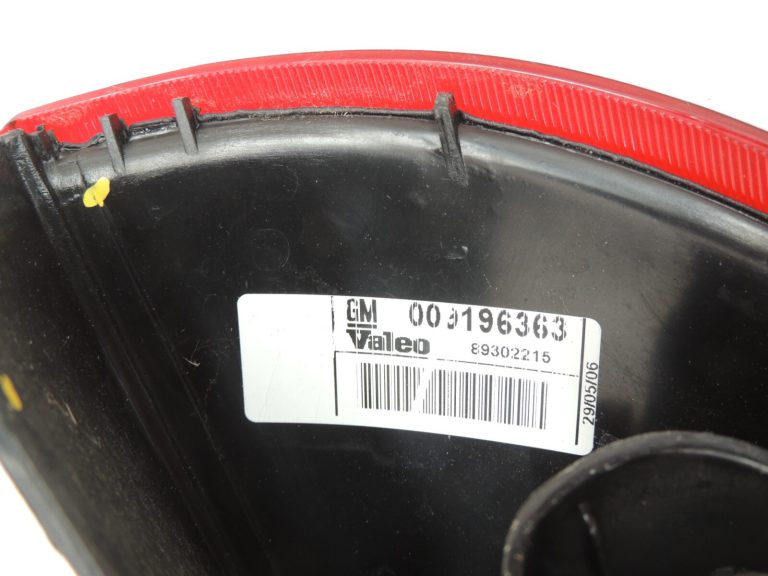 Opel Corsa C Hečbeks Aizmugurējais lukturis aizmugurējais kreisais 9196363 Aizmugurējais lukturis aizmugurējais kreisais