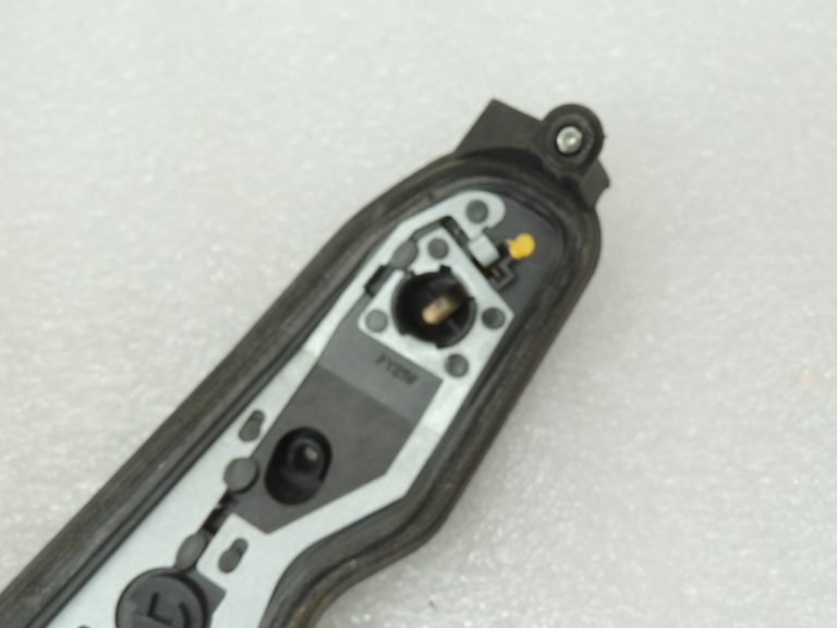 Opel Corsa C 5 durvju hečbeks aizmugurējais kreisais aizmugurējais lukturis 9196365