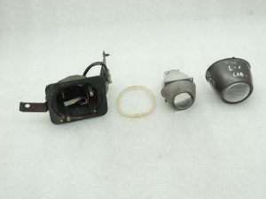 Mitsubishi Lancer CB Передняя левая противотуманная фара запасные части MB912307
