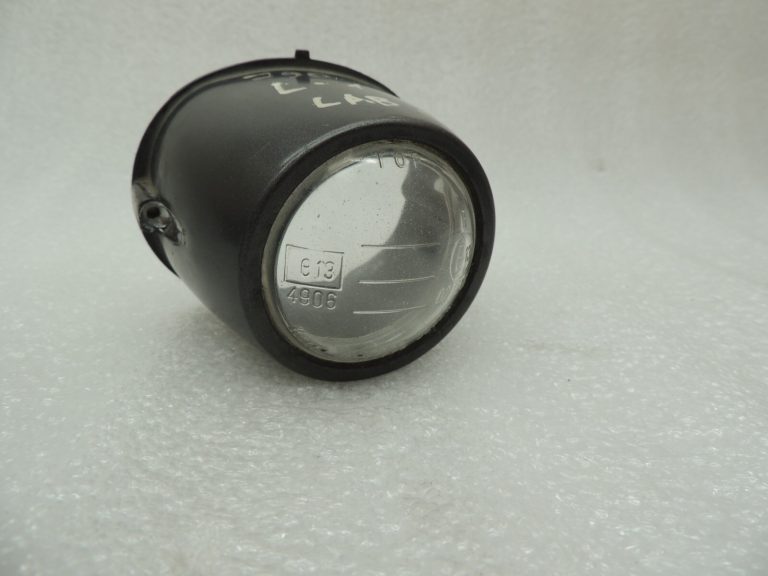 Mitsubishi Lancer CB priekšējā kreisā miglas luktura rezerves daļas MB912307