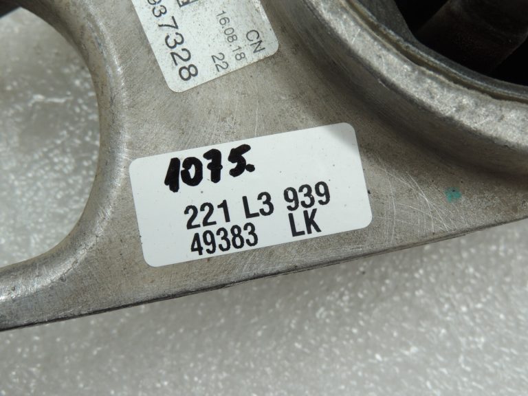 Opel Insignia B 1.5i M32 Pārnesumkārbas stiprinājums Apakšējais transmisijas stiprinājums 22937328