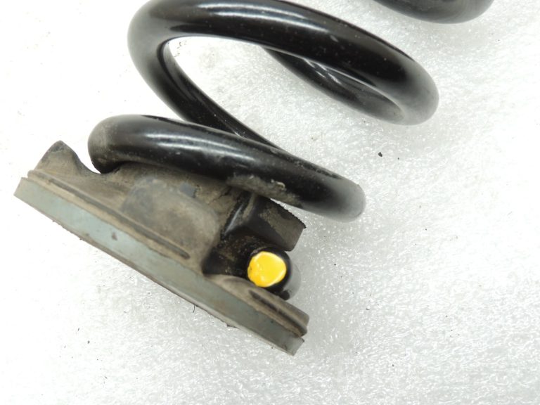 Opel Insignia B Piekares atspere AA6K Aizmugurējā kreisā vai labā 84198854