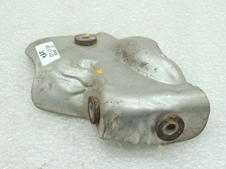 Opel Insignia B 1.5i Turbo benzīns D15SFL Katalizatora augšējais siltuma vairogs 12660451