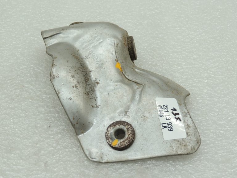 Opel Insignia B 1.5i Turbo benzīns D15SFL Katalizatora augšējais siltuma vairogs 12660451