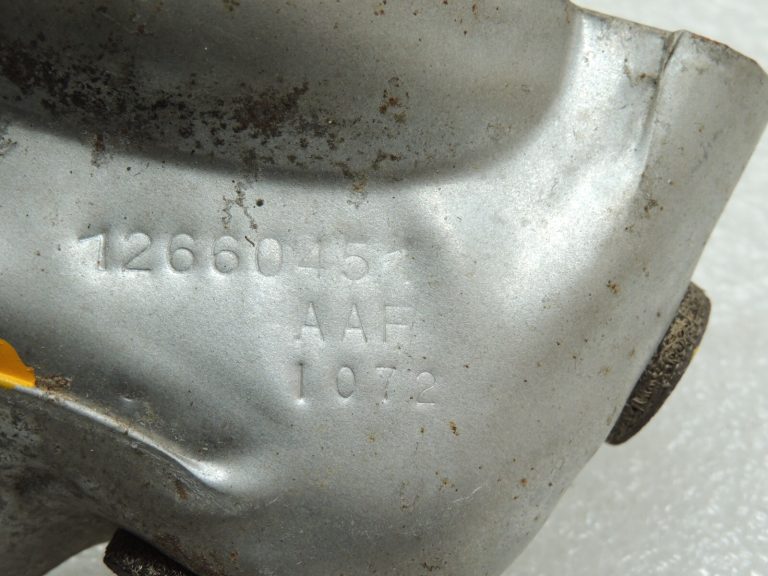 Opel Insignia B 1.5i Turbo benzīns D15SFL Katalizatora augšējais siltuma vairogs 12660451