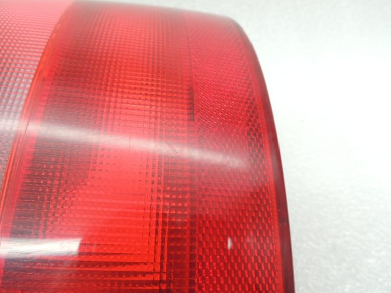 Citroen C3 XTR aizmugurējais labais aizmugurējais lukturis 6351Q3