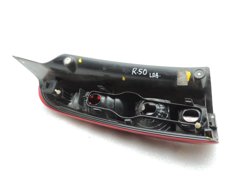 Renault Espace IV Aizmugurējais labais aizmugurējais lukturis 8200394724