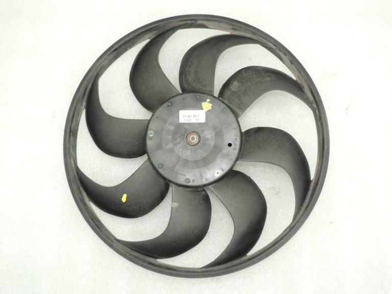 Renault Captur I J87 Elektrisks ventilatora radiators 214816703R