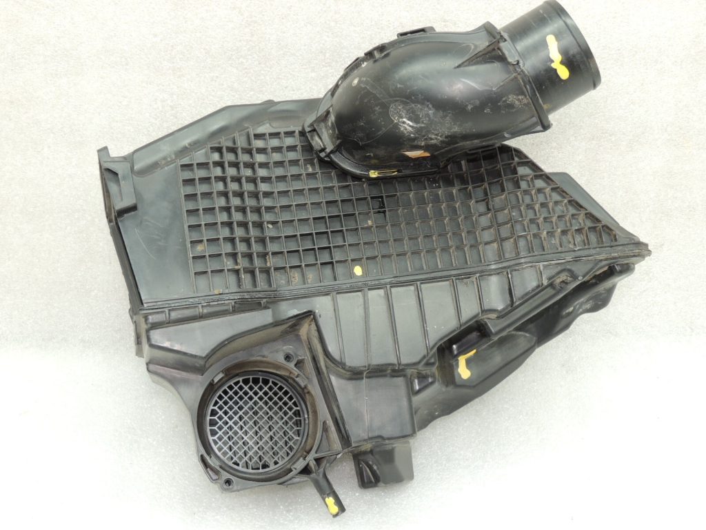 Renault Captur I J87 Gaisa filtra kaste 165008308R