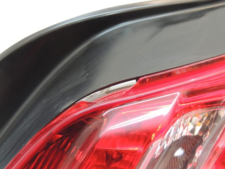 Peugeot 508 salona aizmugurējais lukturis aizmugurējais lukturis 9686293680A 6351LL