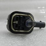 BMW F10 F10 5. sērija F11 F25 F26 F15 F16 F01 F02 F03 F12 Durvju sensors Durvju sensors 9224178