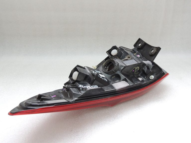 Nissan Qashqai J11 LED aizmugurējais kreisais lukturis 26555HV00A