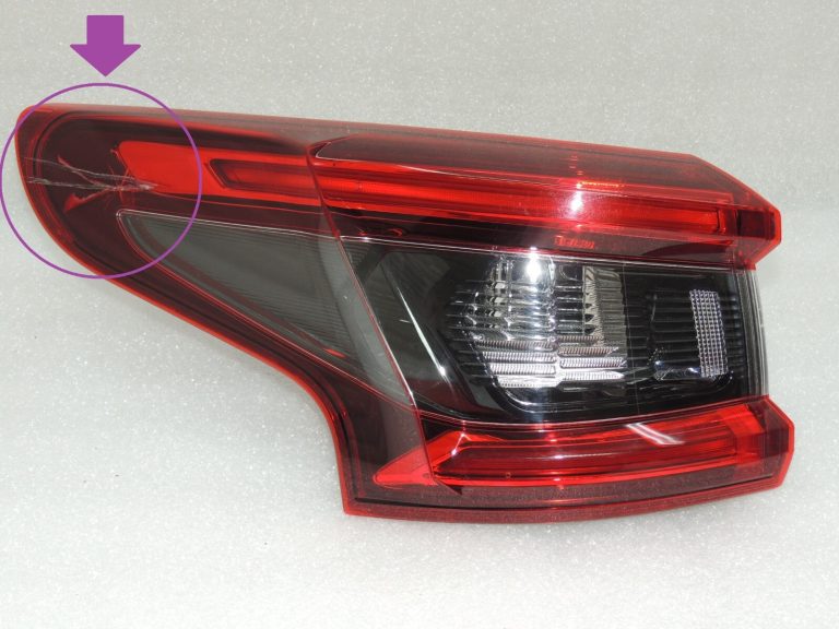 Nissan Qashqai J11 LED aizmugurējais kreisais lukturis 26555HV00A