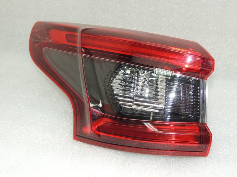 Nissan Qashqai J11 LED aizmugurējais kreisais lukturis 26555HV00A
