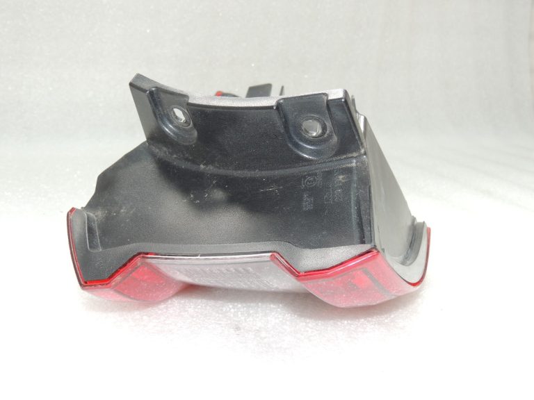 Nissan Qashqai J11 LED aizmugurējais kreisais lukturis 26555HV00A