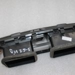 Suzuki SX4 II S-Cross JY instrumentu paneļa ventilācijas centrs 73610-61M00-C48