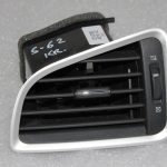 Suzuki SX4 II S-Cross JY GLX priekšējā paneļa ventilācijas atveres kreisā 73640-61M00-HTV