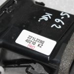 Suzuki SX4 II S-Cross JY GLX priekšējā paneļa ventilācijas atveres kreisā 73640-61M00-HTV