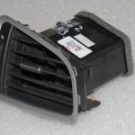 Suzuki SX4 II S-Cross JY GLX instrumentu paneļa ventilācijas atveres labais 73630-61M00-HTV