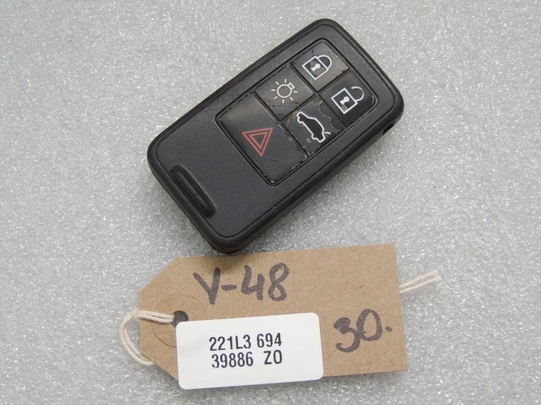 Oriģināla Volvo bezatslēgas atslēga ar melnu tālvadības pulti 434 MHz 30659498