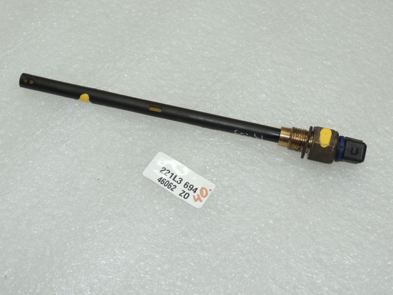 OEM Renault 1.5dci eļļas līmeņa sensors 8200823348