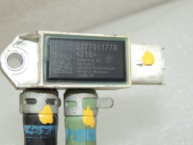 Renault Captur 1.5dci izplūdes spiediena sensors 227701177R