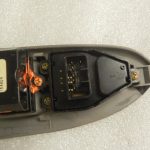 MAZDA PREMACY CP Elektriskā loga slēdzis priekšējais kreisais CB0866350A C8H-D135 08X9D4