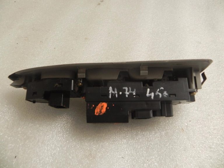 MAZDA PREMACY CP Elektriskā loga slēdzis priekšējais kreisais CB0866350A C8H-D135 08X9D4