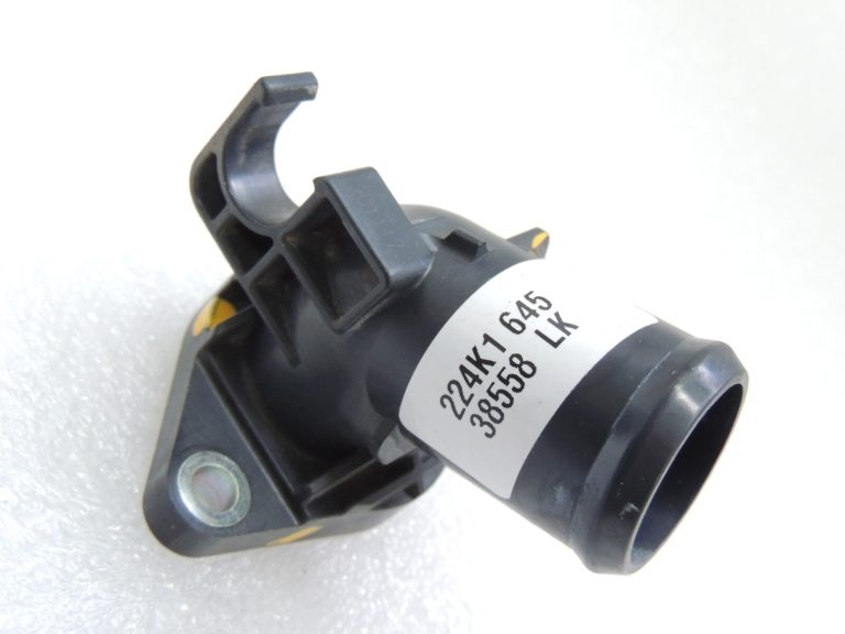 Toyota Yaris IV XP210 1.5 HEV 68kW Ūdens atloks Flansh 16304F3010 16304-F3010