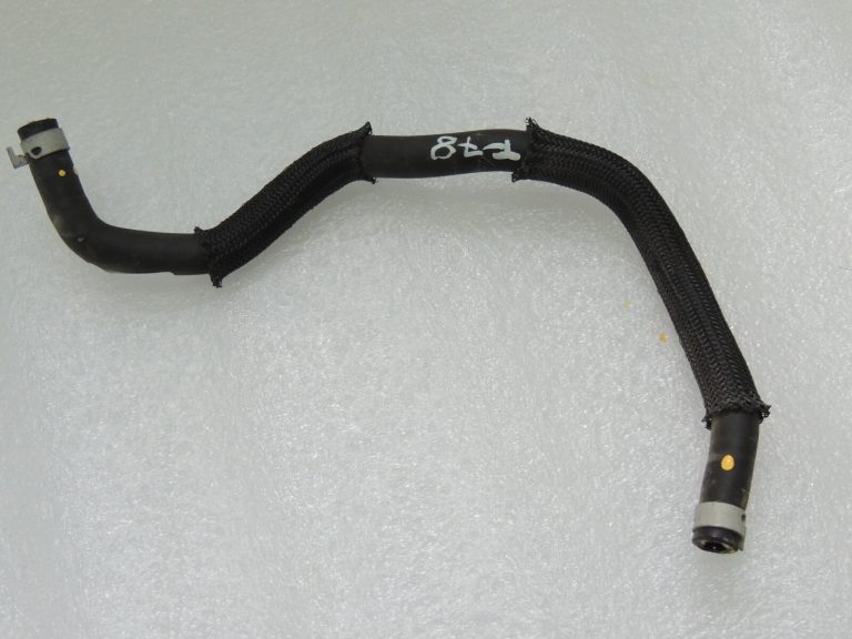 Toyota Yaris IV XP210 1.5 HEV ūdens caurule EGR dzesēšanas caurule 16281F303030