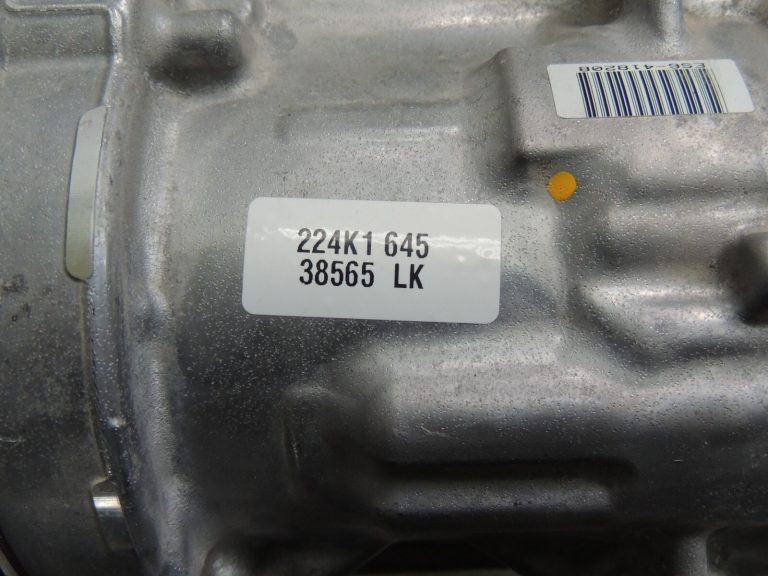 Toyota Yaris IV XP210 1.5 HEV Gaisa kondicionēšanas kompresors AC kompresors 88370K0010