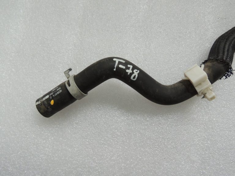 Toyota Yaris IV XP210 1.5 HEV 68kW Ūdens caurules šļūtene 87242K0030 87242-K0030