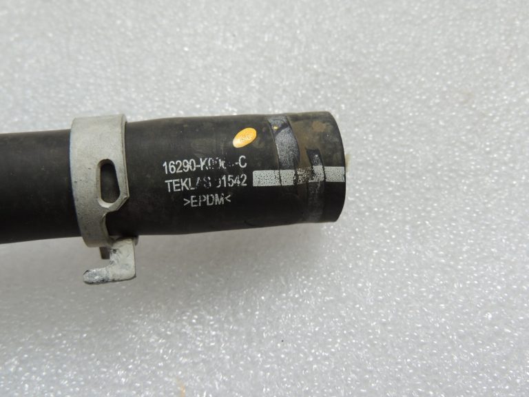 Toyota Yaris IV XP210 1.5 HEV 68kW Ūdens caurules šļūtene 87242K0030 87242-K0030