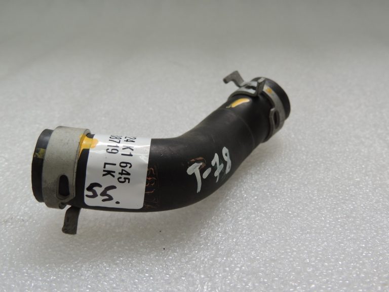 Toyota Yaris IV XP210 1.5 HEV 68kW Ūdens caurules šļūtene 16260-F3070 16260F3070 16260F3070