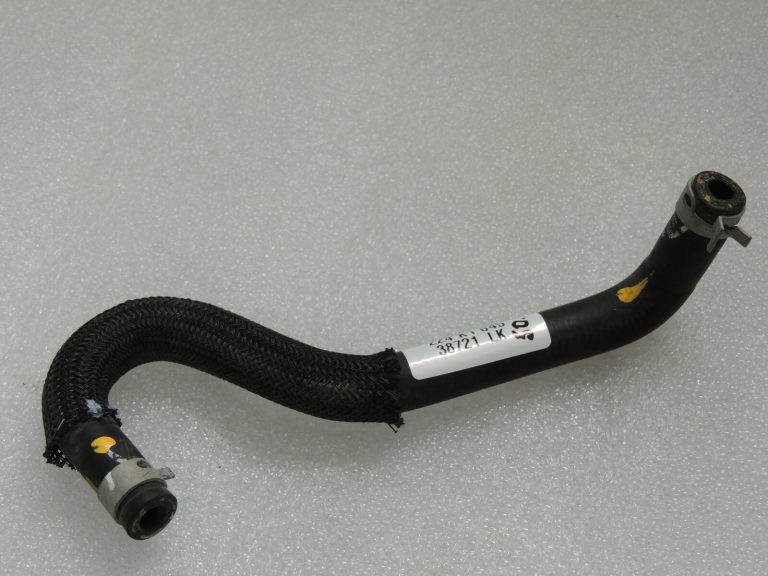 Toyota Yaris IV XP210 1.5 HEV 68kW Ūdens caurules šļūtene 16282F3060 16282-F3060