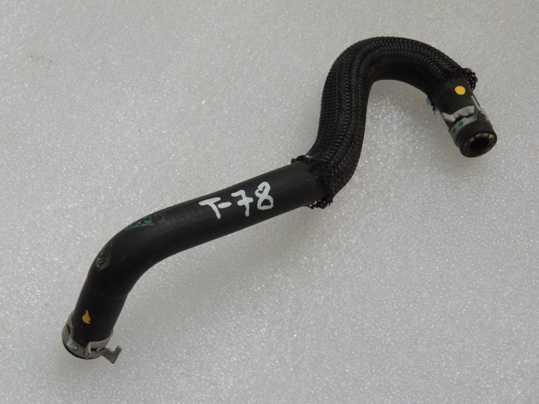 Toyota Yaris IV XP210 1.5 HEV 68kW Ūdens caurules šļūtene 16282F3060 16282-F3060