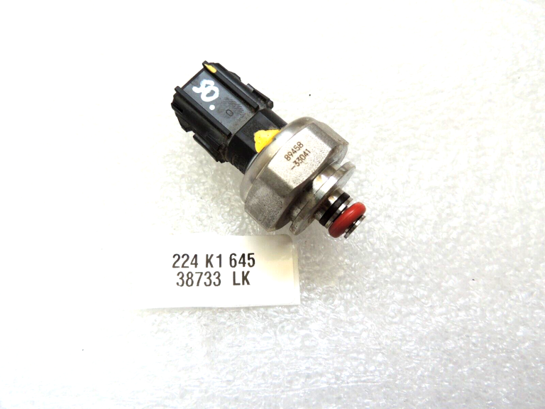 Toyota Yaris IV XP210 1.5 HEV 68kW degvielas iesmidzināšanas sensors 89458-33041 8945833041