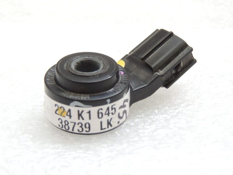Oriģināls Toyota Yaris IV XP210 1.5 HEV 68kW Klauves sensors 89615-02020 171000-1111