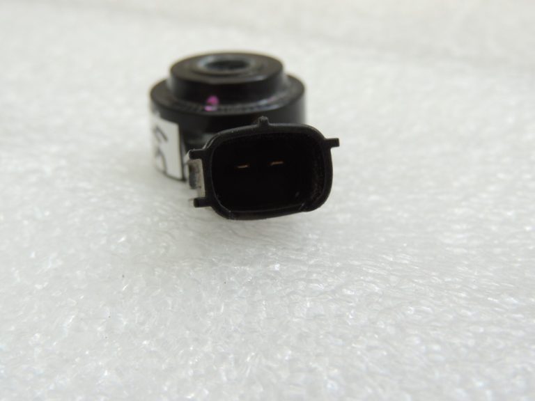 Oriģināls Toyota Yaris IV XP210 1.5 HEV 68kW Klauves sensors 89615-02020 171000-1111