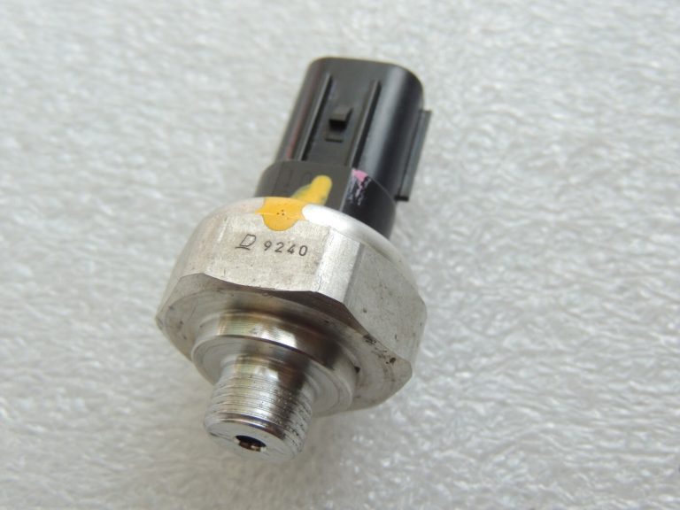Toyota Yaris IV XP210 HEV AC slēdža gaisa kondicionēšanas sensors 88719-11010 8871911010