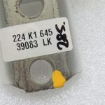 Toyota Yaris IV XP210 HEV White 089 Durvju eņģe aizmugurējā labā apakšējā 687700H010