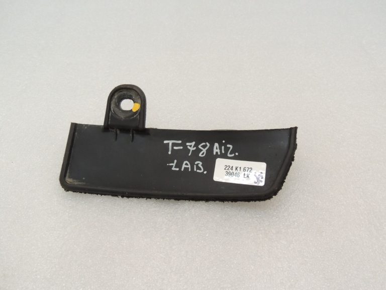 Toyota Yaris IV XP210 Aizmugurējais kreisais dubļu atloks 65631-K0030 65631K0030