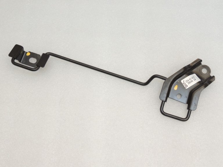 Toyota Yaris IV XP210 ISOFIX kronšteins aizmugurējais labais 73705K0010 73705-K0010