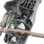 Toyota Yaris IV XP210 Aizmugures kreiso durvju roktura rāmis 69204-K0020 69204K0020