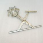 Mitsubishi Outlander III Logu regulatora mehānisms priekšējais labais 5713A344