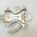 Mitsubishi Outlander III Logu regulatora mehānisms priekšējais labais 5713A344