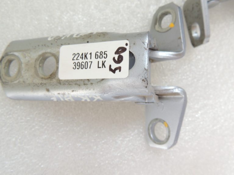 Mitsubishi Outlander III U21A Aizmugurējo kreiso durvju viru komplekts 5732A053 5702A064