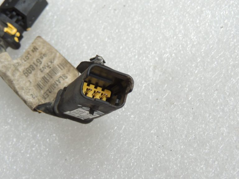 Peugeot 508 I Priekšējā līmeņa sensora adaptera vadu instalācija 9661899180