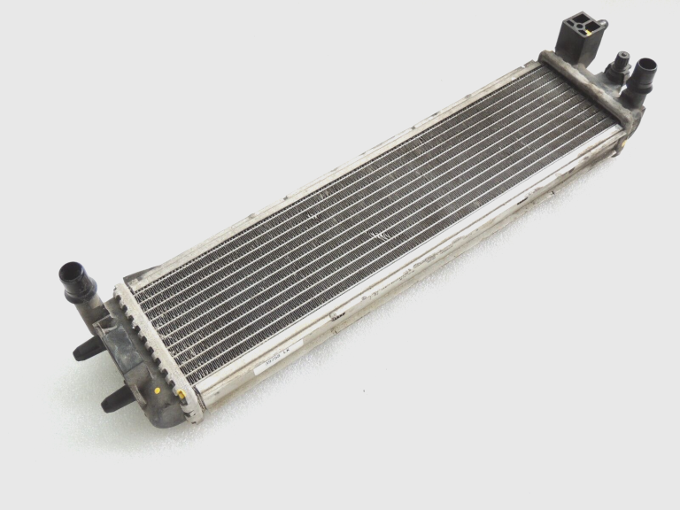 Peugeot 508 I RXH 2.0HDi Hybrid ūdens dzesētājs Radiators 9671771780